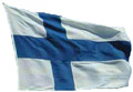lite finsk flagg vaier i vinden